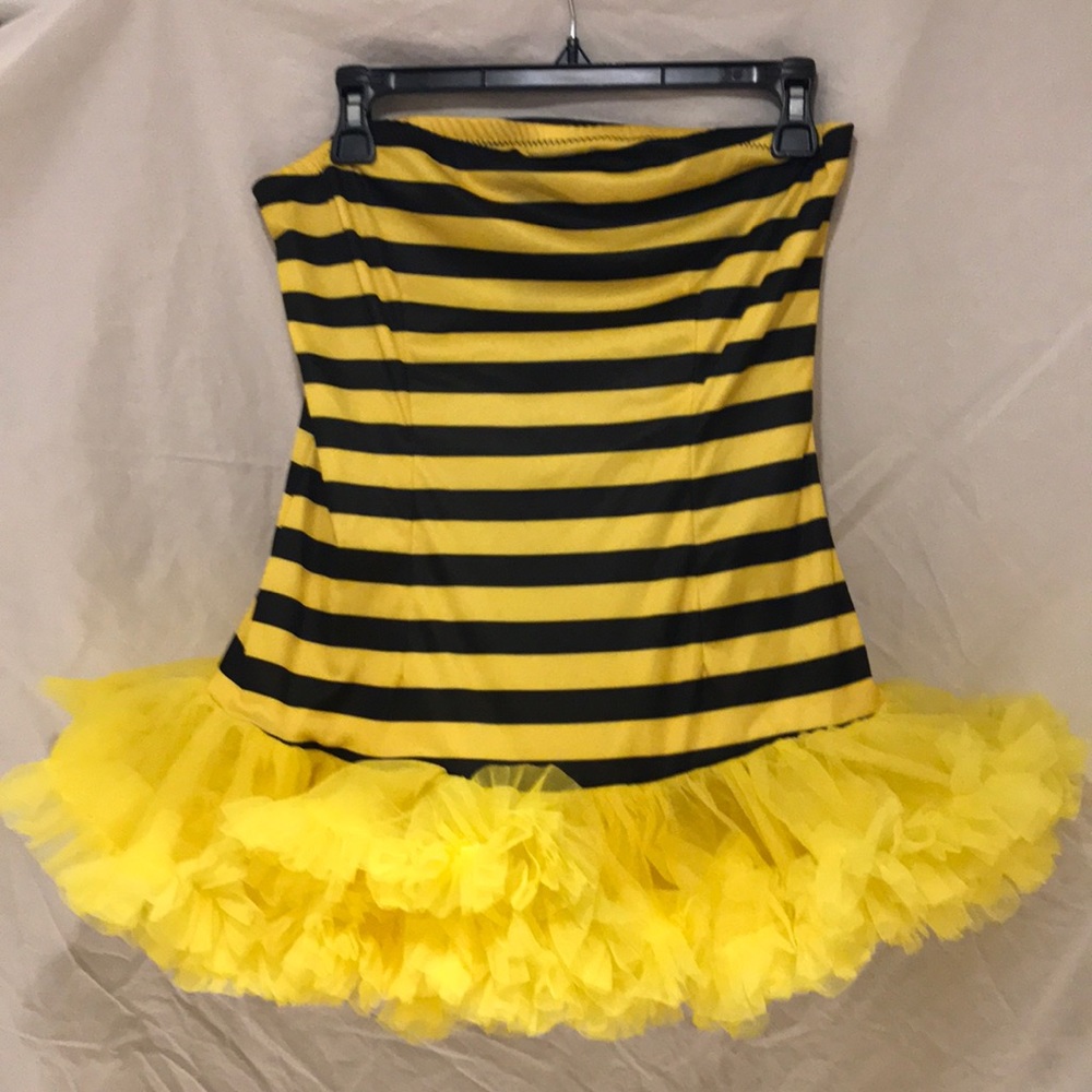 Bee costume